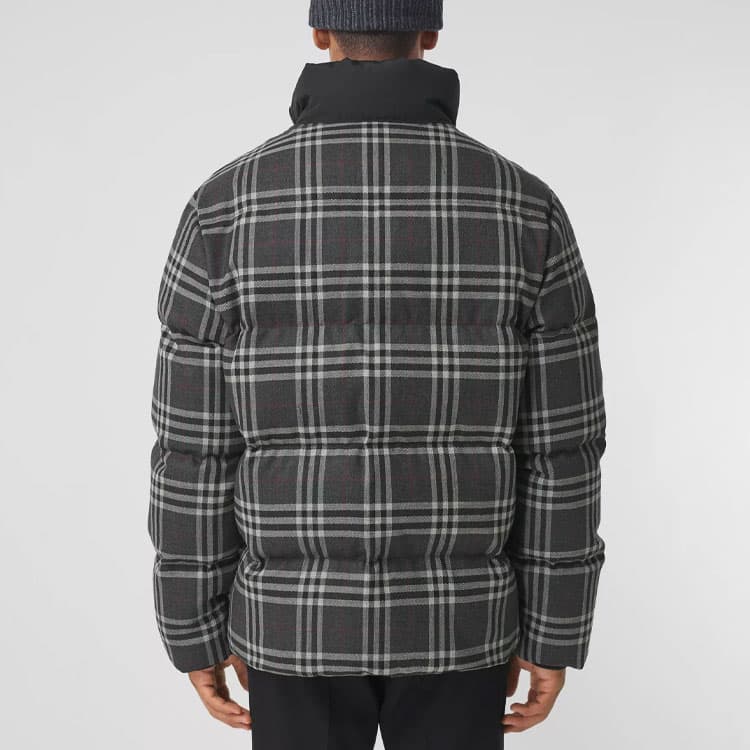 Зимняя куртка Burberry - изображение 6
