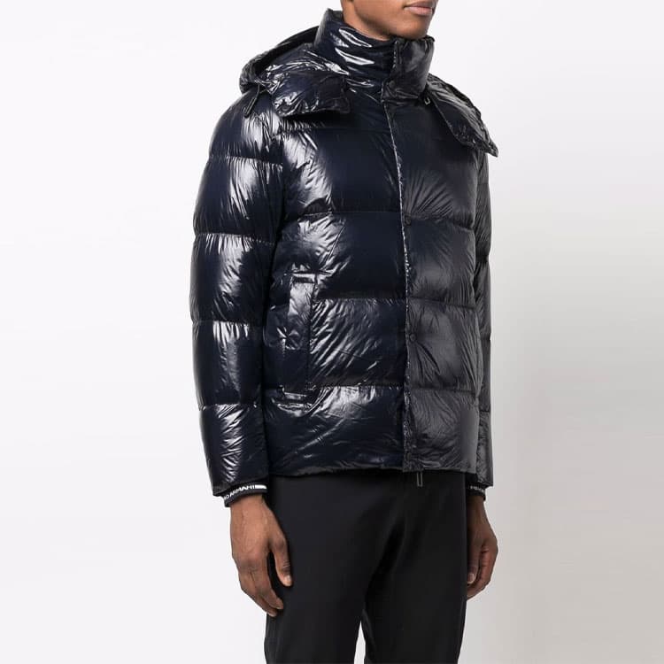 Зимняя куртка Emporio Armani - изображение 3