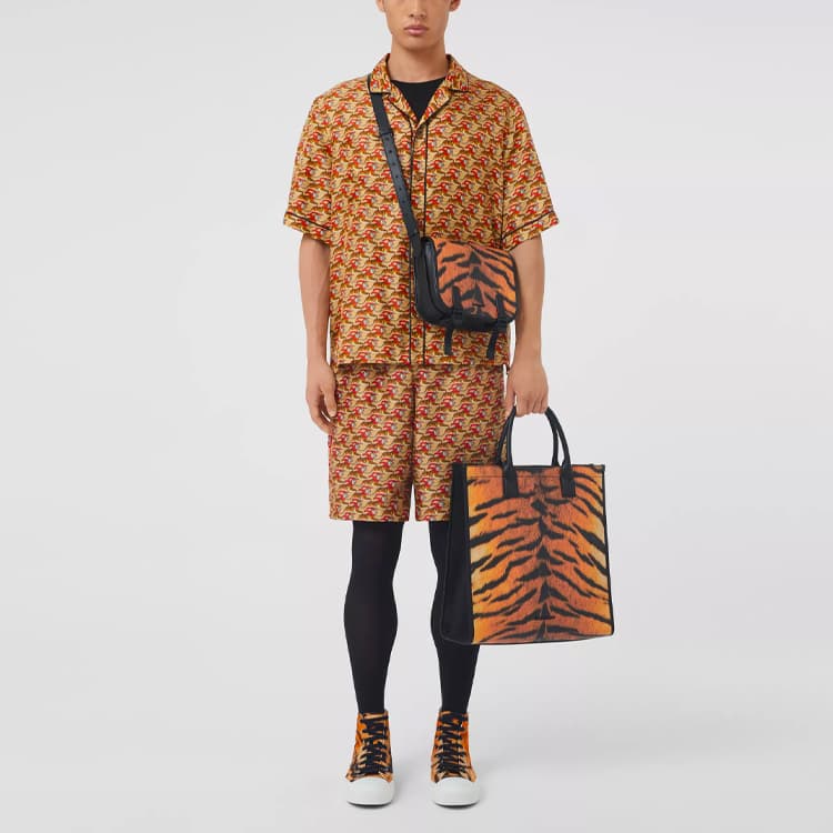 Шорты Burberry Silk Shorts - изображение 2