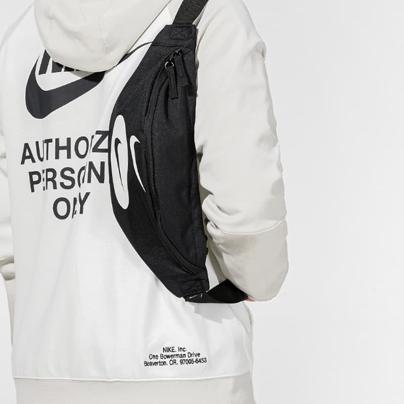 Поясная сумка Nike Logo - изображение 4