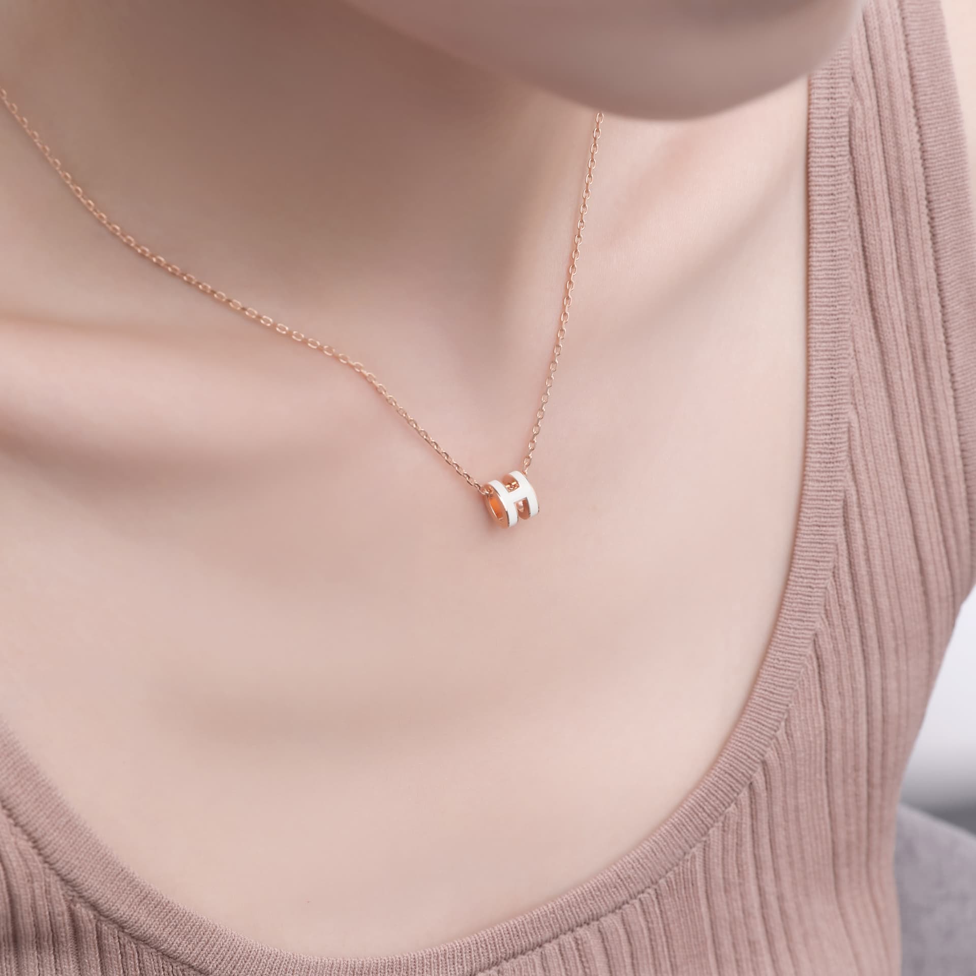 Ожерелье Hermes Mini Pop H Necklace - изображение 4