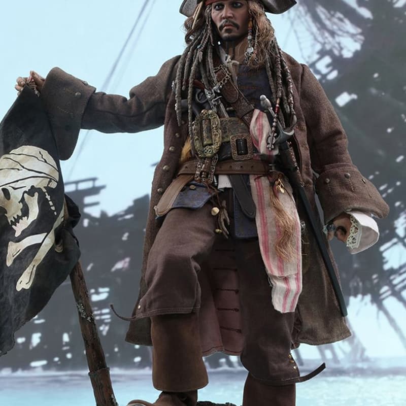 Фигурка Hot Toys 16 5 30cm - изображение 5
