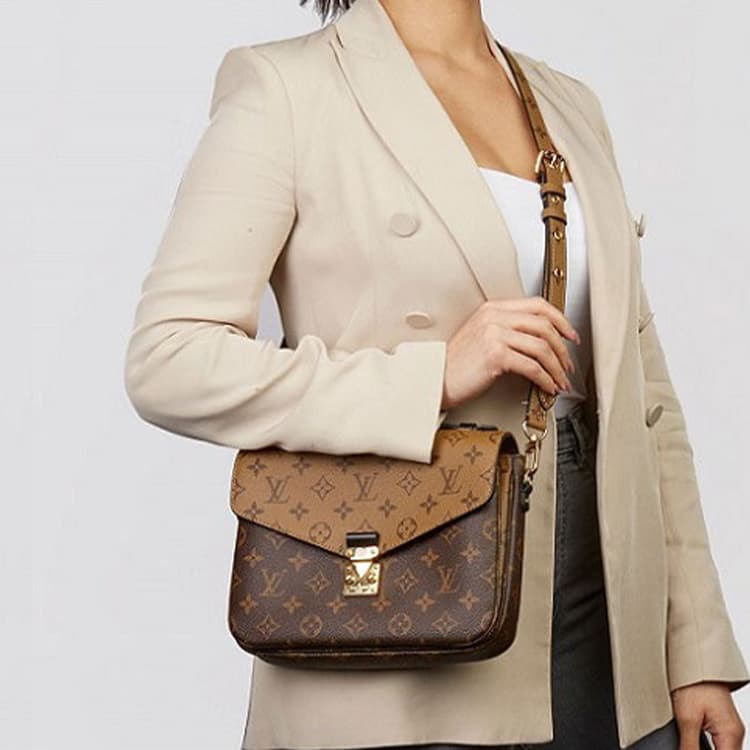 Сумка Louis Vuitton Pochette Metis - изображение 8