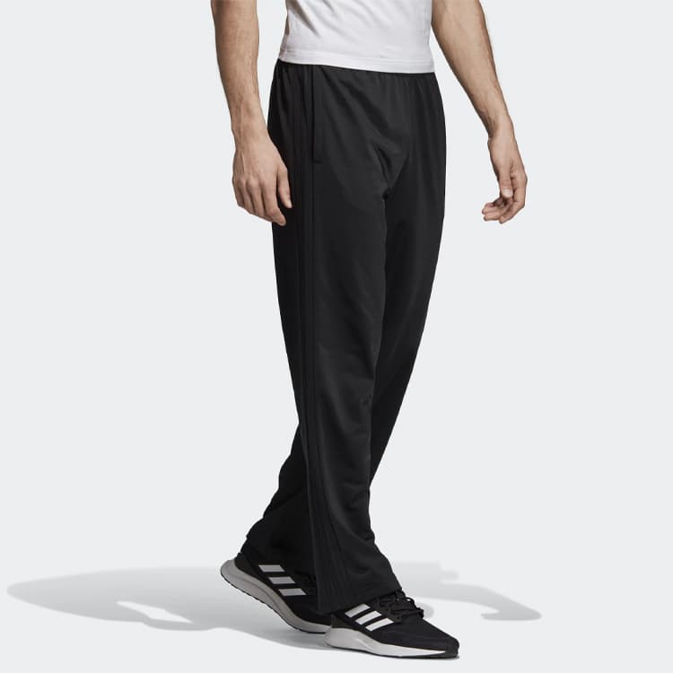 Спортивная одежда adidas - изображение 4
