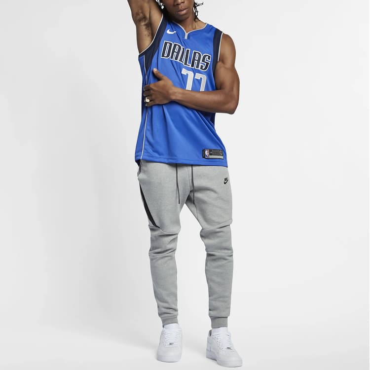 Баскетбольная майка Nike NBA Jersey Luka Doncic Mavericks 77 Blue - изображение 4