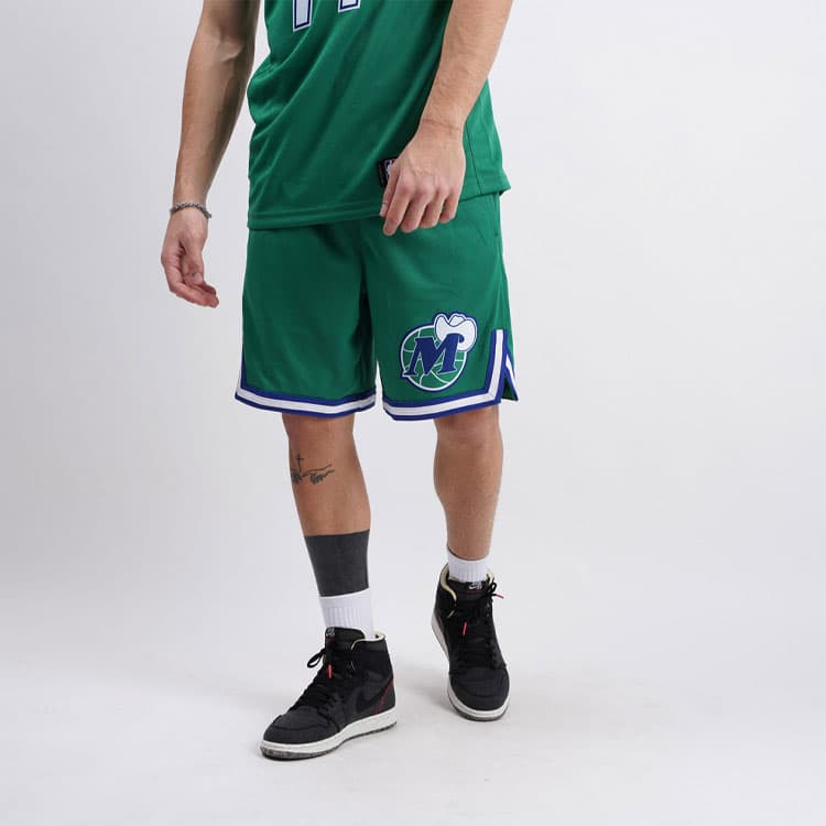Баскетбольные шорты Nike NBA Dallas Mavericks Fan Shorts Green - изображение 3