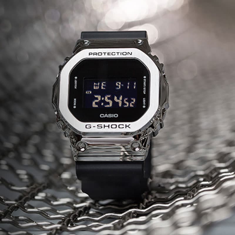 Часы CASIOG-SHOCK GM-5600B-1PR - изображение 3