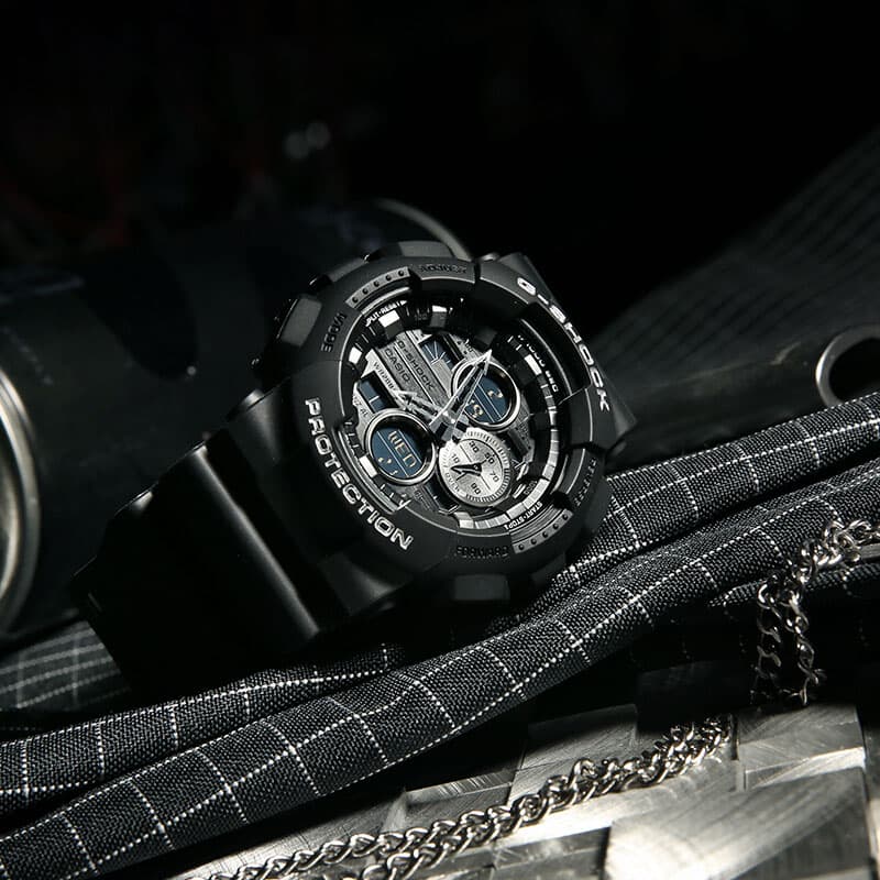 Часы G-SHOCK GA-140GM-1A1 - изображение 6