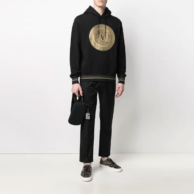 Худи Versace Jeans Couture SS21 Gold Logo Hoodie Black — фото 5