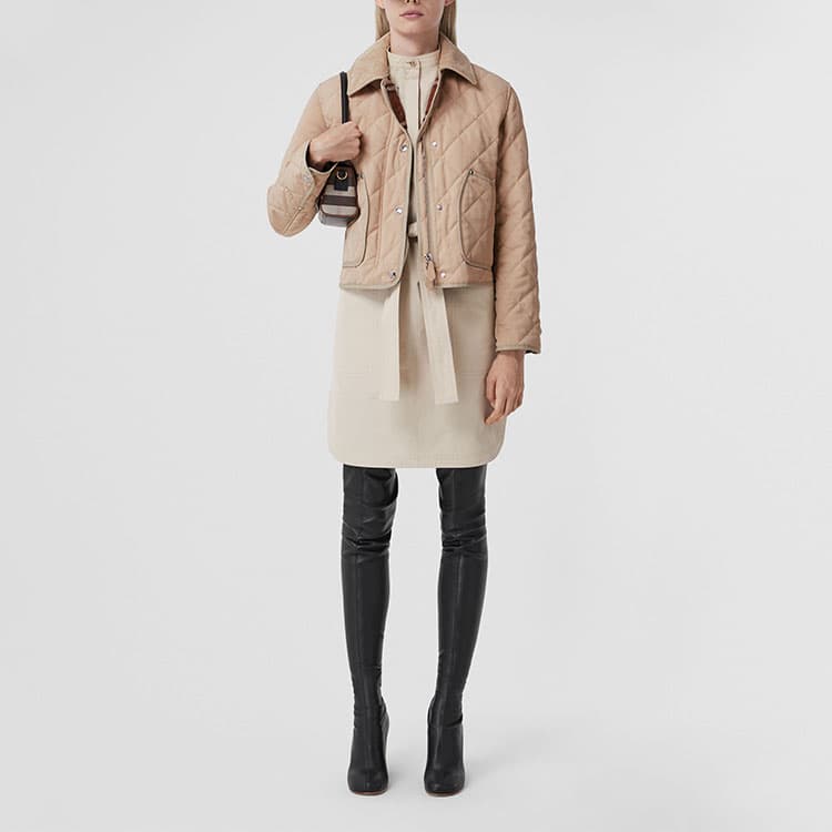 Burberry SS22 - изображение 5