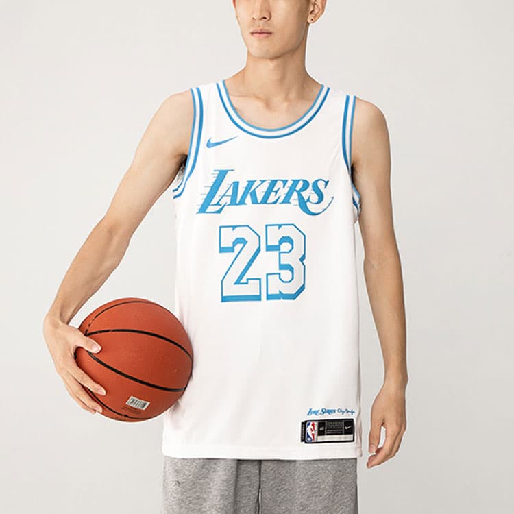 Баскетбольная майка Nike NBA Lakers LeBron James 23 Fan Jersey White - изображение 3