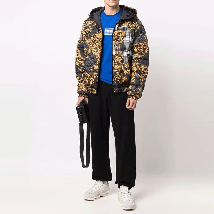 Зимняя куртка VERSACE JEANS COUTURE - изображение 6