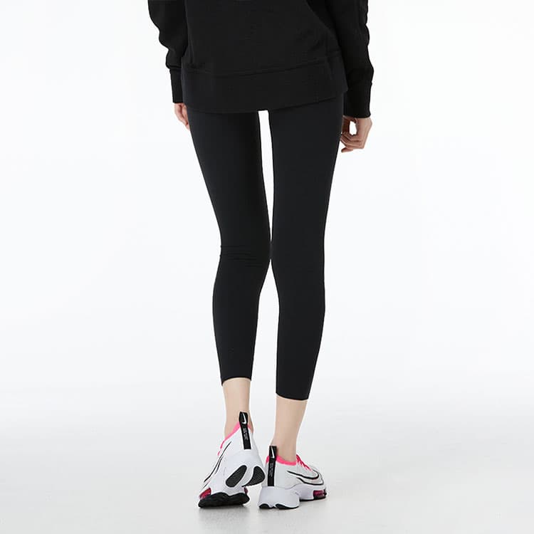 Штаны Nike - изображение 2