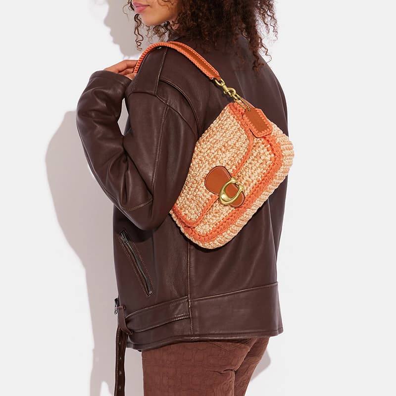 Мини-сумка COACH Tabby 27 Logo - изображение 5