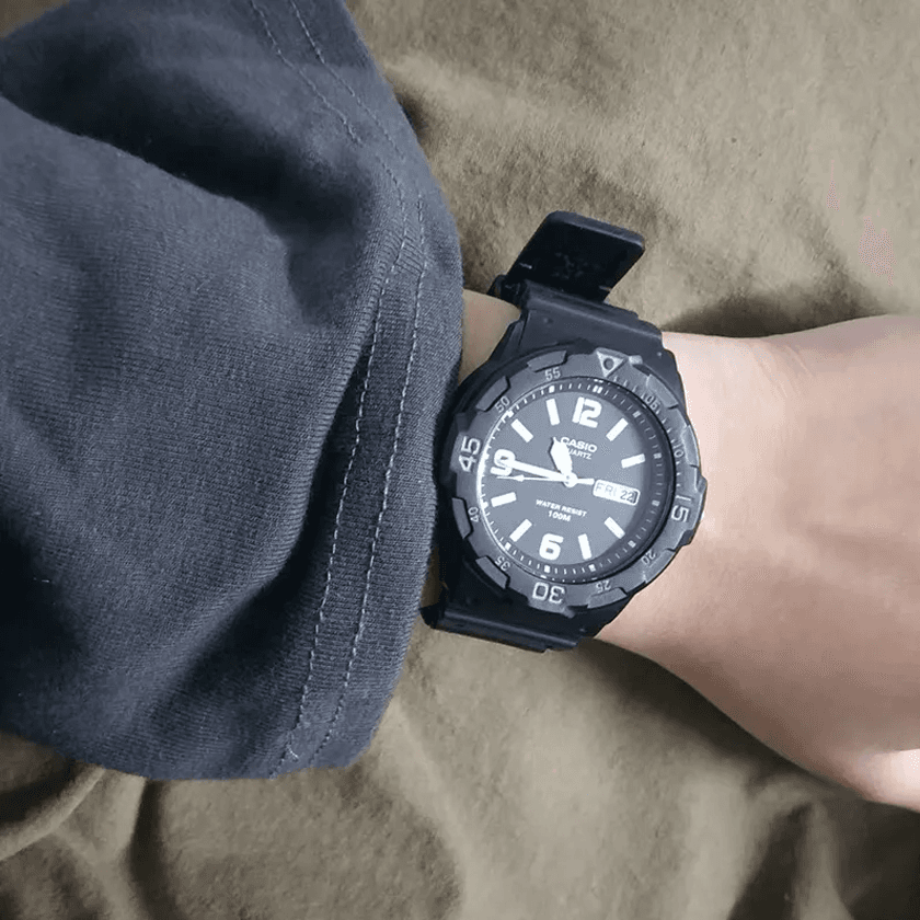 Часы CASIO YOUTH MRW-200H-1B3 - изображение 6