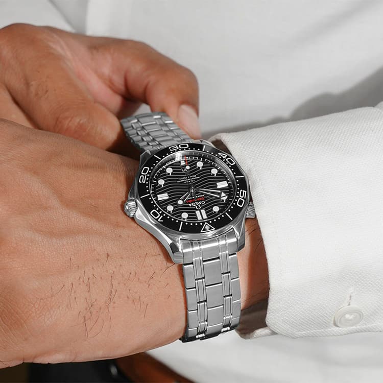 Часы OMEGA Seamaster 300m 210.30.42.20.01.001 - изображение 8