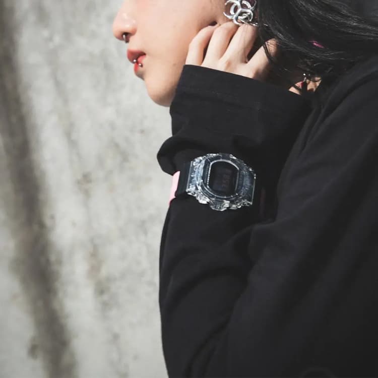 Часы Casio G-Shock DW-5750CL19-1 - изображение 4