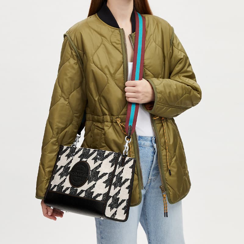 Сумка COACH Dempsey 29 - изображение 5