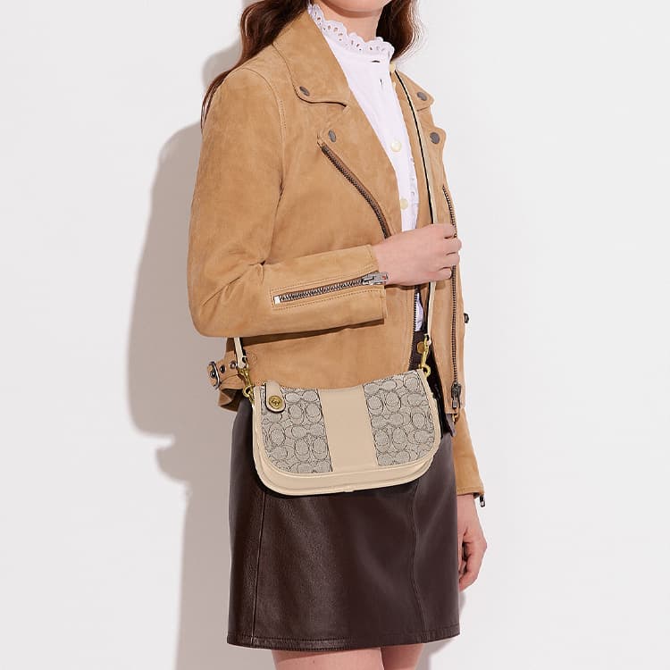 Мини-сумка COACH Swinger - изображение 5