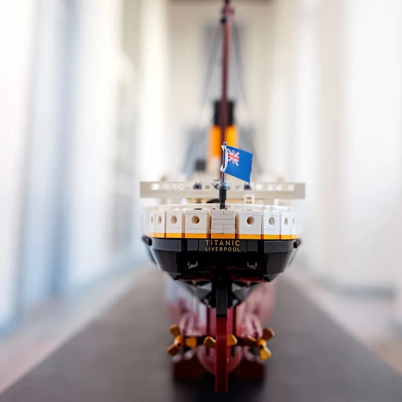 Конструктор LEGO Icons Titanic 10294 - изображение 8