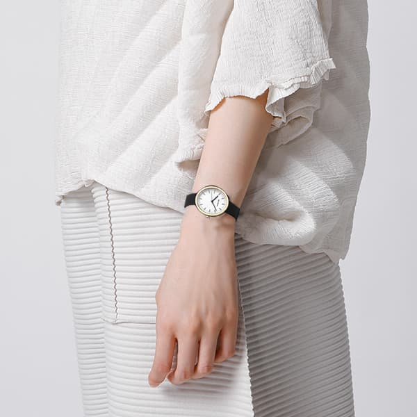Часы ISSEY MIYAKE 38mm NYAR702Y - изображение 8