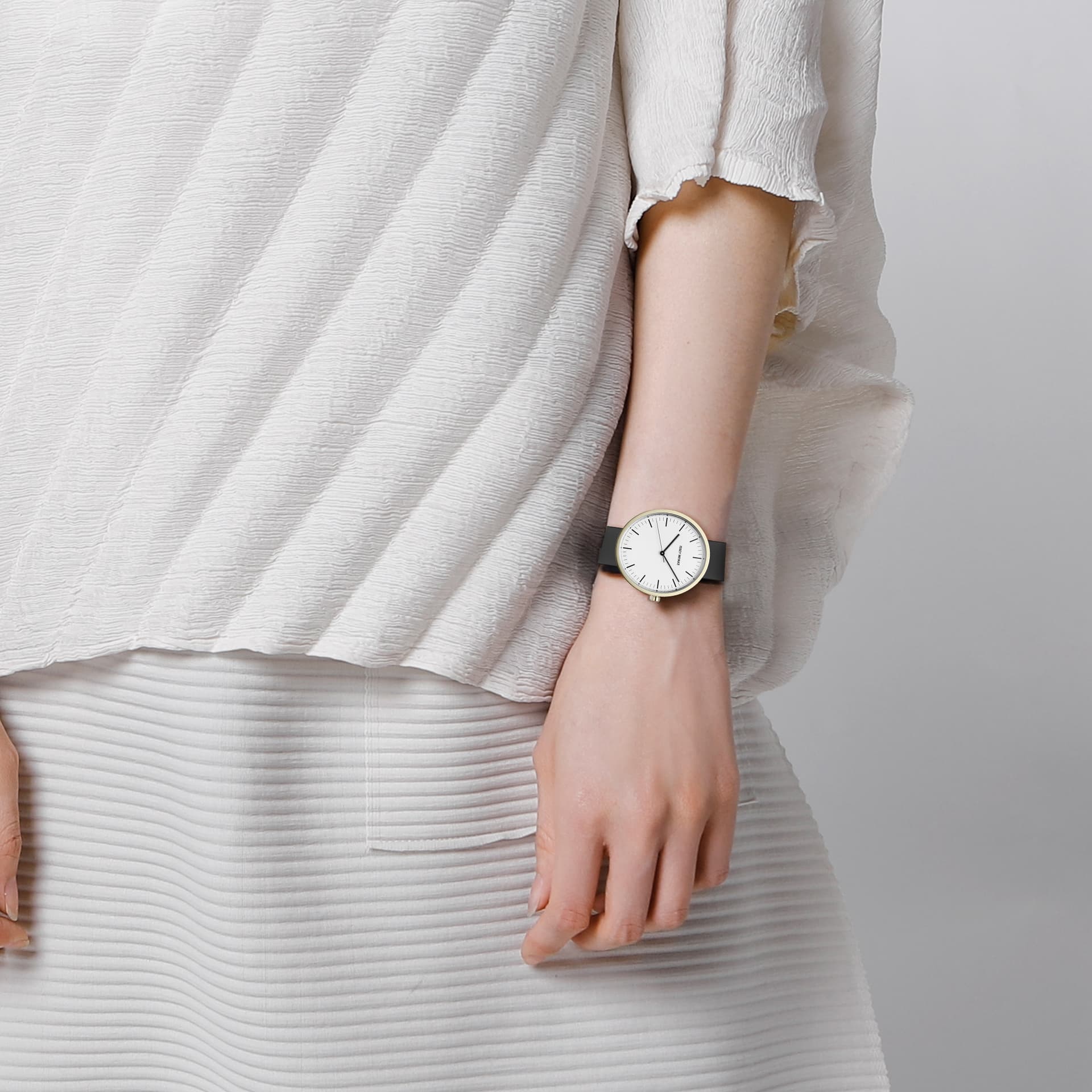 Часы Issey Miyake NYAN703Y - изображение 5