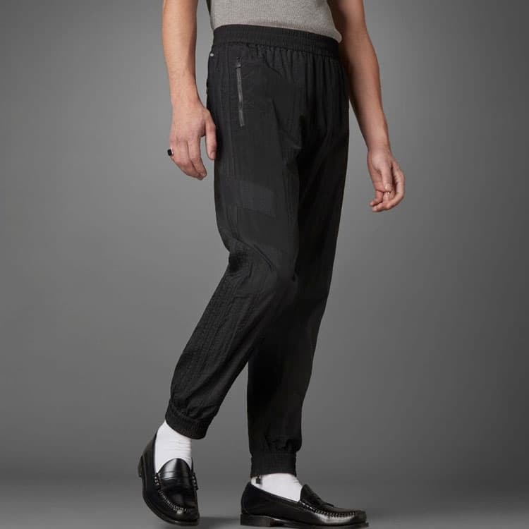 Спортивная одежда adidas Originals - изображение 2