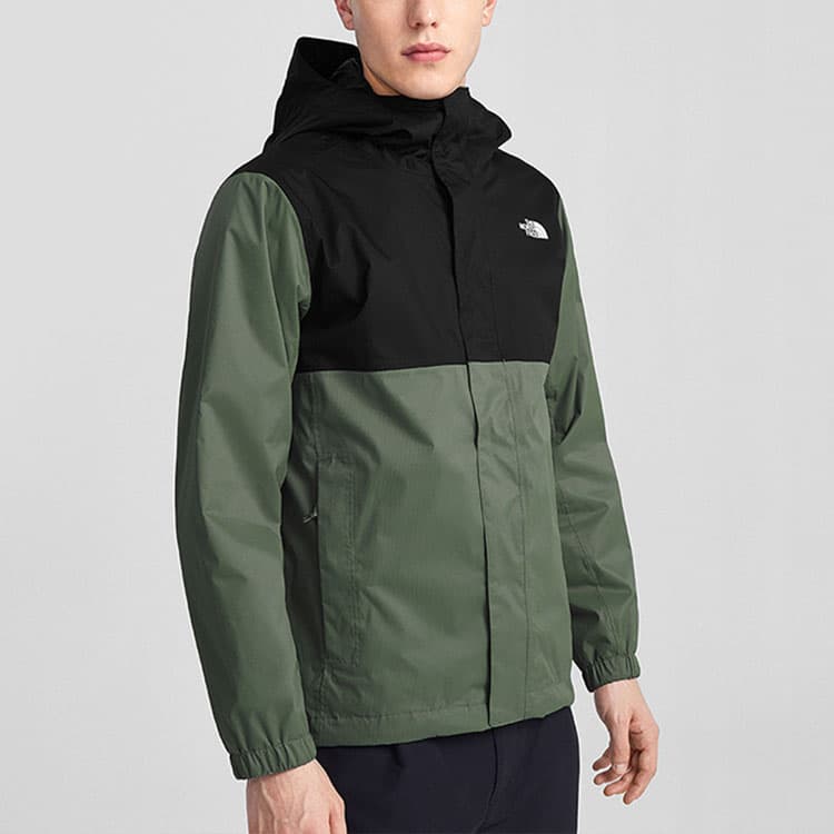 Демисезонная куртка THE NORTH FACE - изображение 2