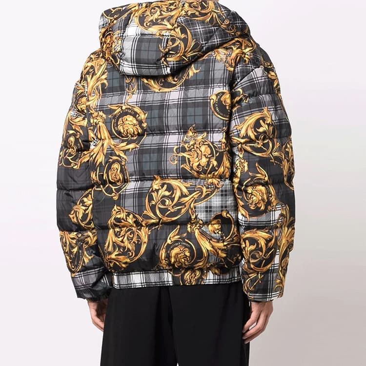 Зимняя куртка VERSACE JEANS COUTURE - изображение 4