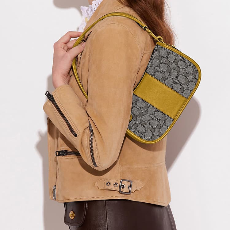 Мини-сумка COACH Swinger 23 - изображение 5