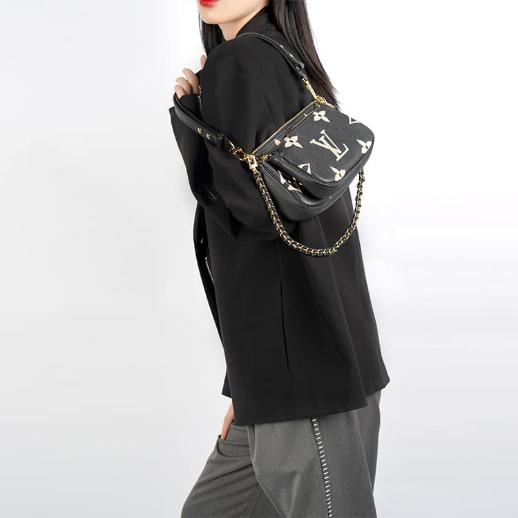 Мини-сумка Louis Vuitton Multi Pochette - изображение 10