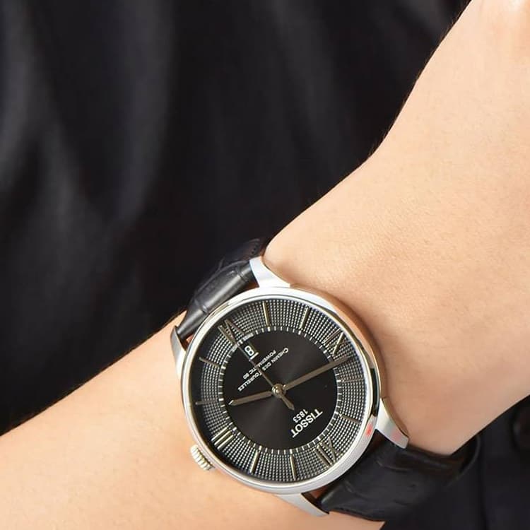 Часы TISSOT 42mm T099.407.16.058.00 - изображение 5