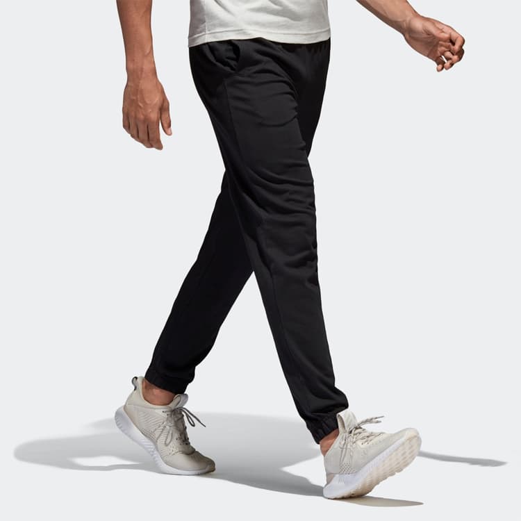 Спортивная одежда adidas - изображение 3