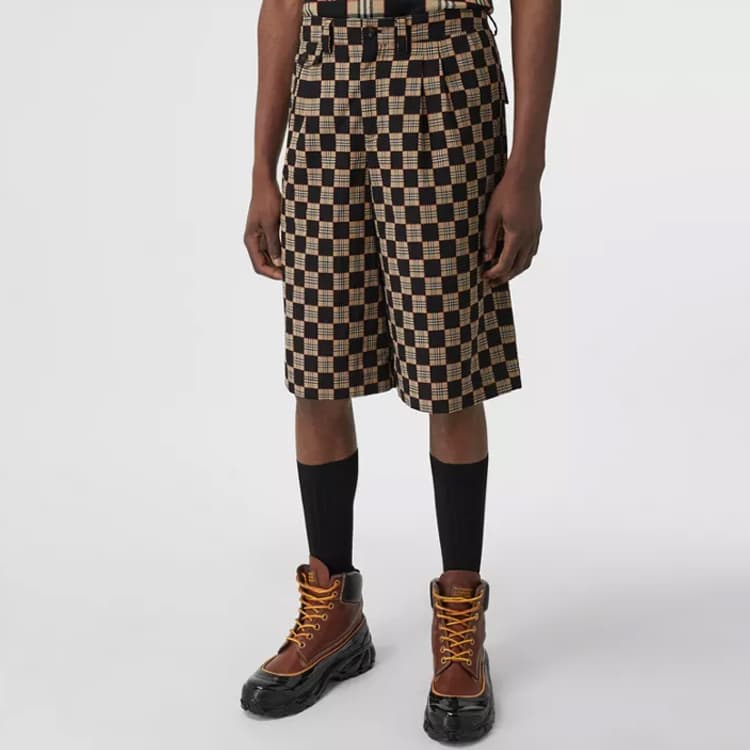 Шорты Burberry Chequer Cotton Jacquard Tailored Shorts - изображение 2
