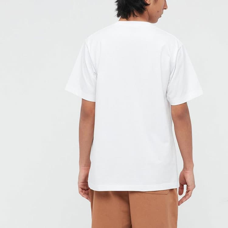 Футболка UNIQLO Graphic Crewneck T-Shirt - изображение 3