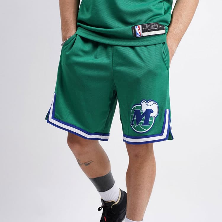 Баскетбольные шорты Nike NBA Dallas Mavericks Fan Shorts Green - изображение 4