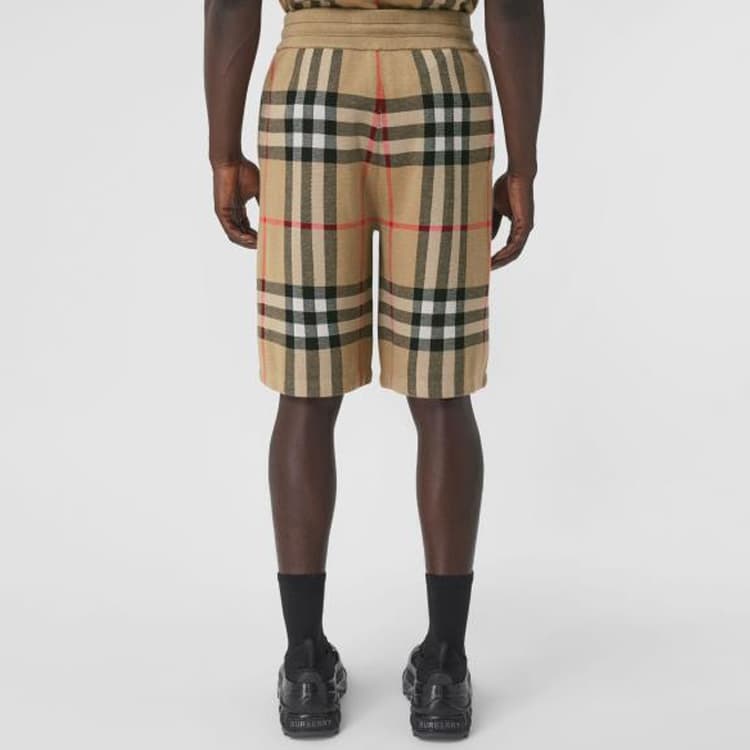 Шорты Burberry - изображение 7