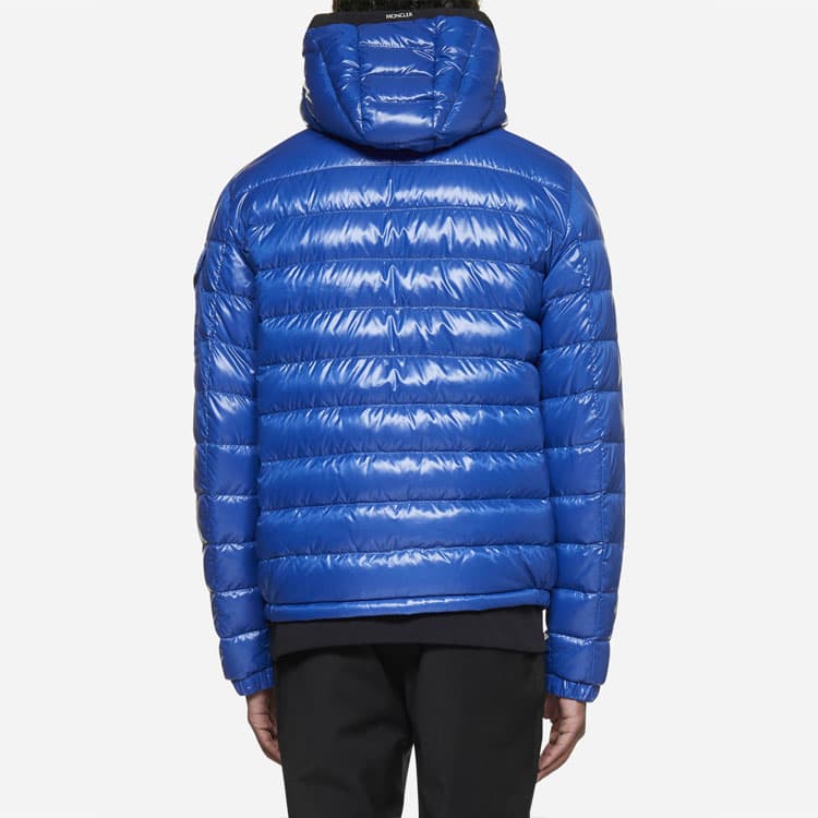 Зимняя куртка Moncler SS22 - изображение 3