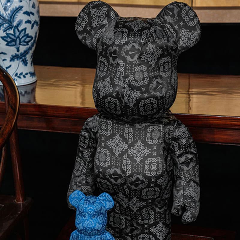 Фигурка BE@RBRICK x Nike x CLOT x Medicom Toy - изображение 5