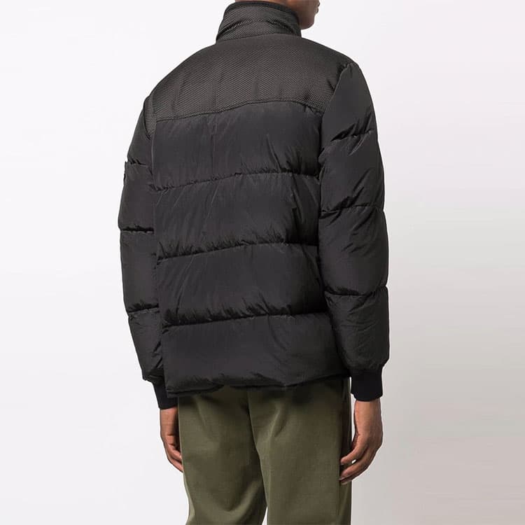 Зимняя куртка Stone Island Down Jacket Black - изображение 3