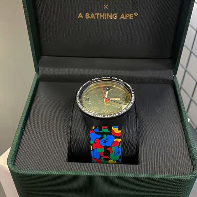 Часы Swatch x Bape Tokyo - изображение 5