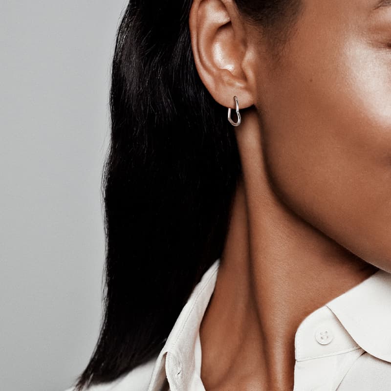 Серьги Pandora Asymmetric Heart Earrings - изображение 2