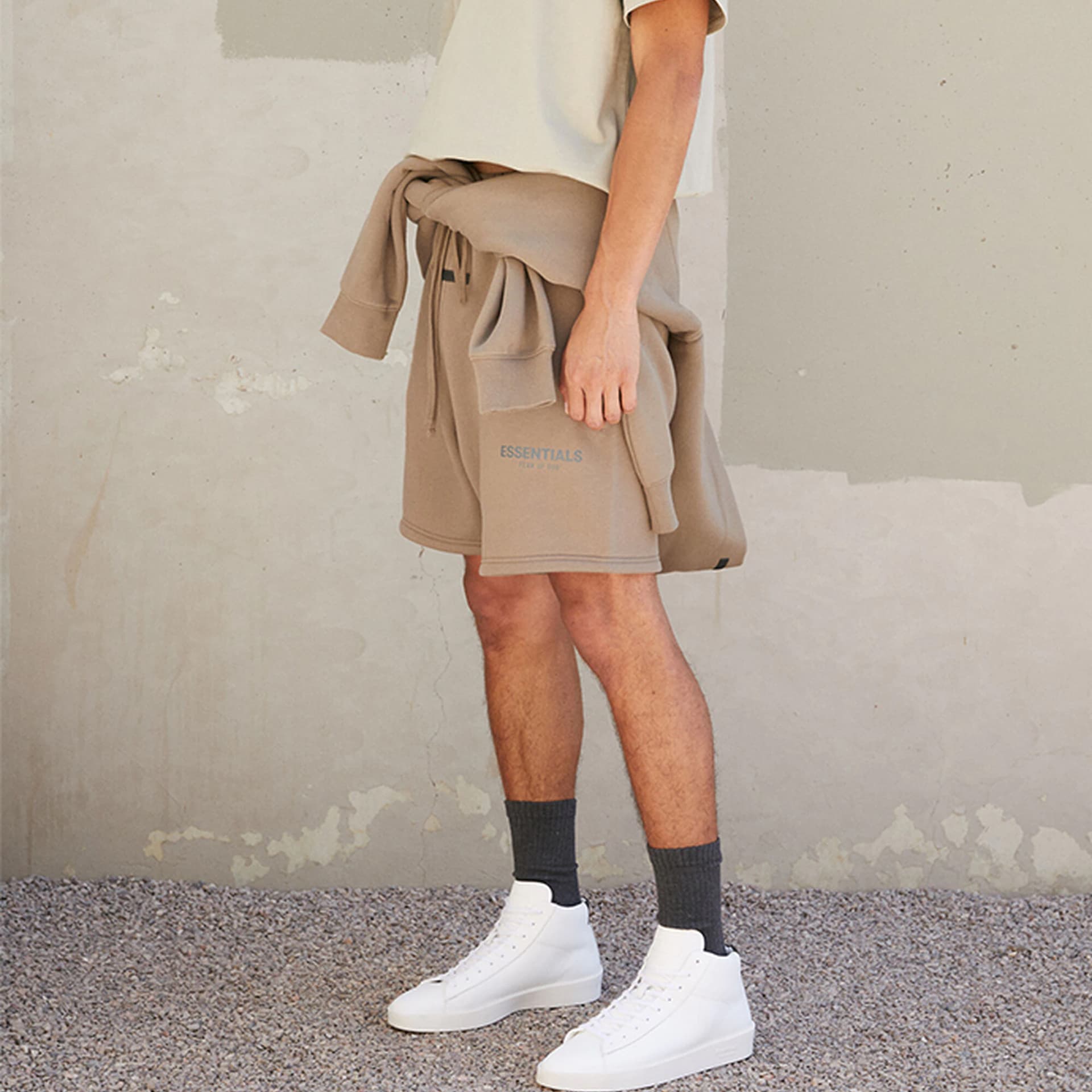 Шорты Fear of God Essentials Sweatshort Harvest - изображение 5