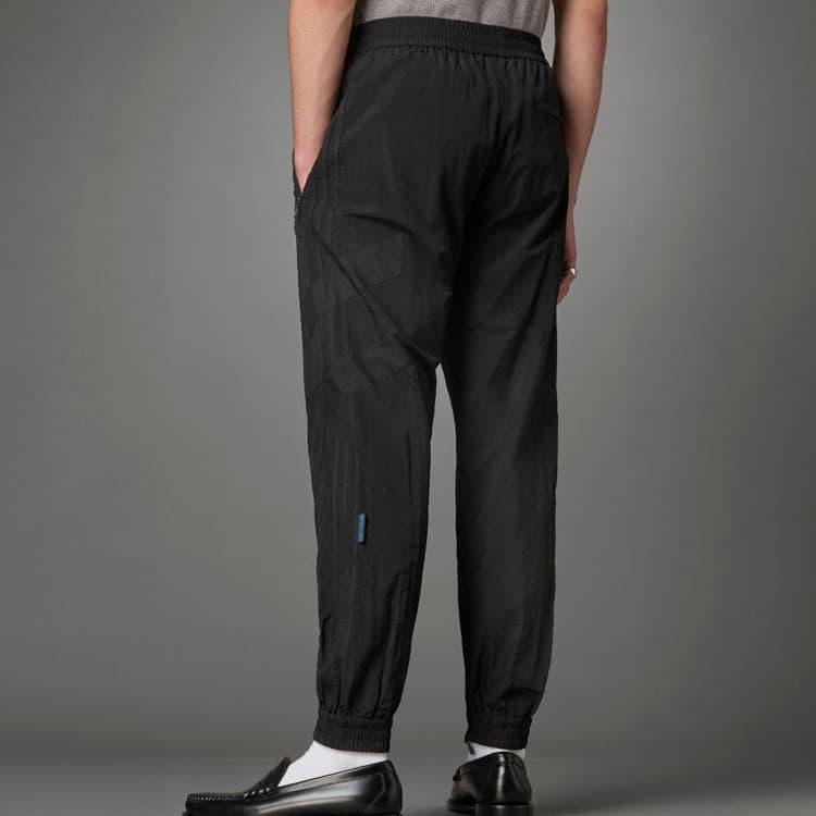 Спортивная одежда adidas Originals - изображение 4
