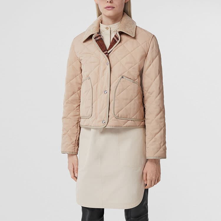 Burberry SS22 - изображение 7