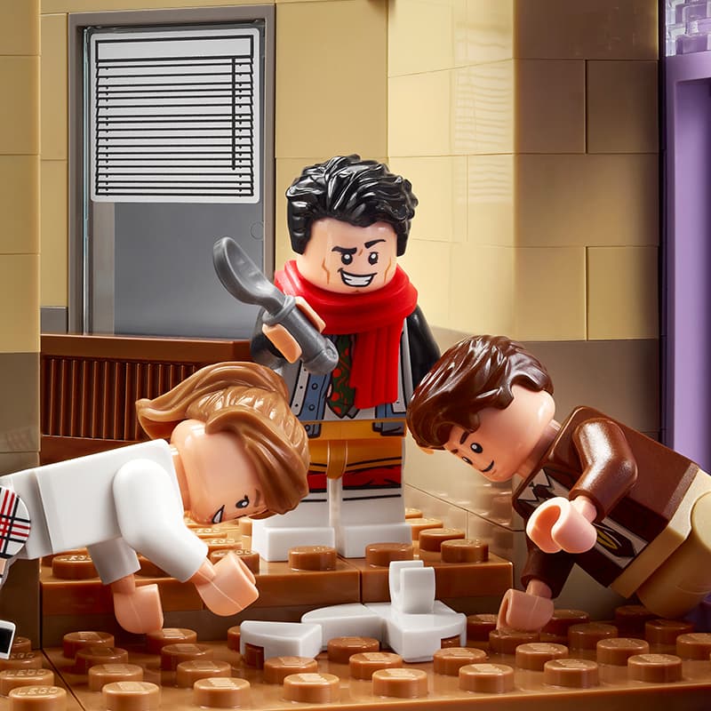 Конструктор LEGO 10292 - изображение 8