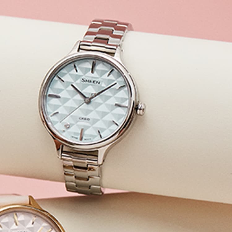 Часы CASIO SHEEN SHE-4545D-2AUPR-person - изображение 3