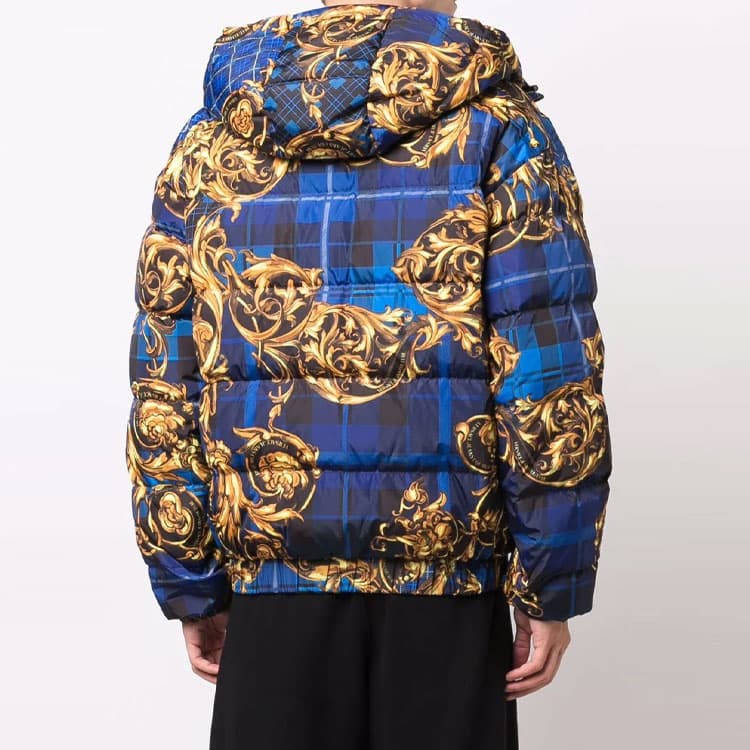 Зимняя куртка Versace Baroque Reversible Down Jacket - изображение 6