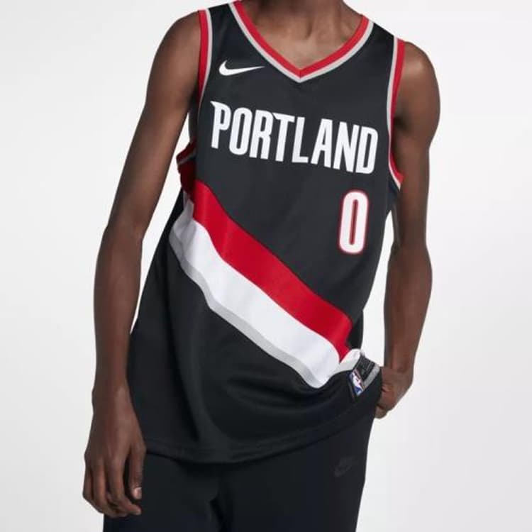 Баскетбольная майка Nike NBA Damian Lillard Icon Edition Swingman Jersey - изображение 4