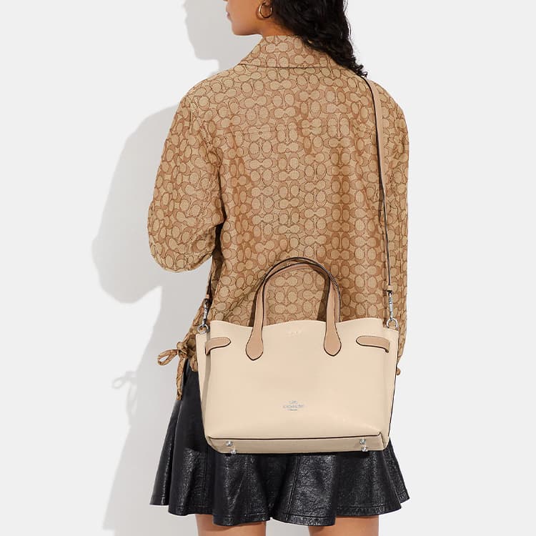 Сумка COACH Hanna 30 Ivory - изображение 5